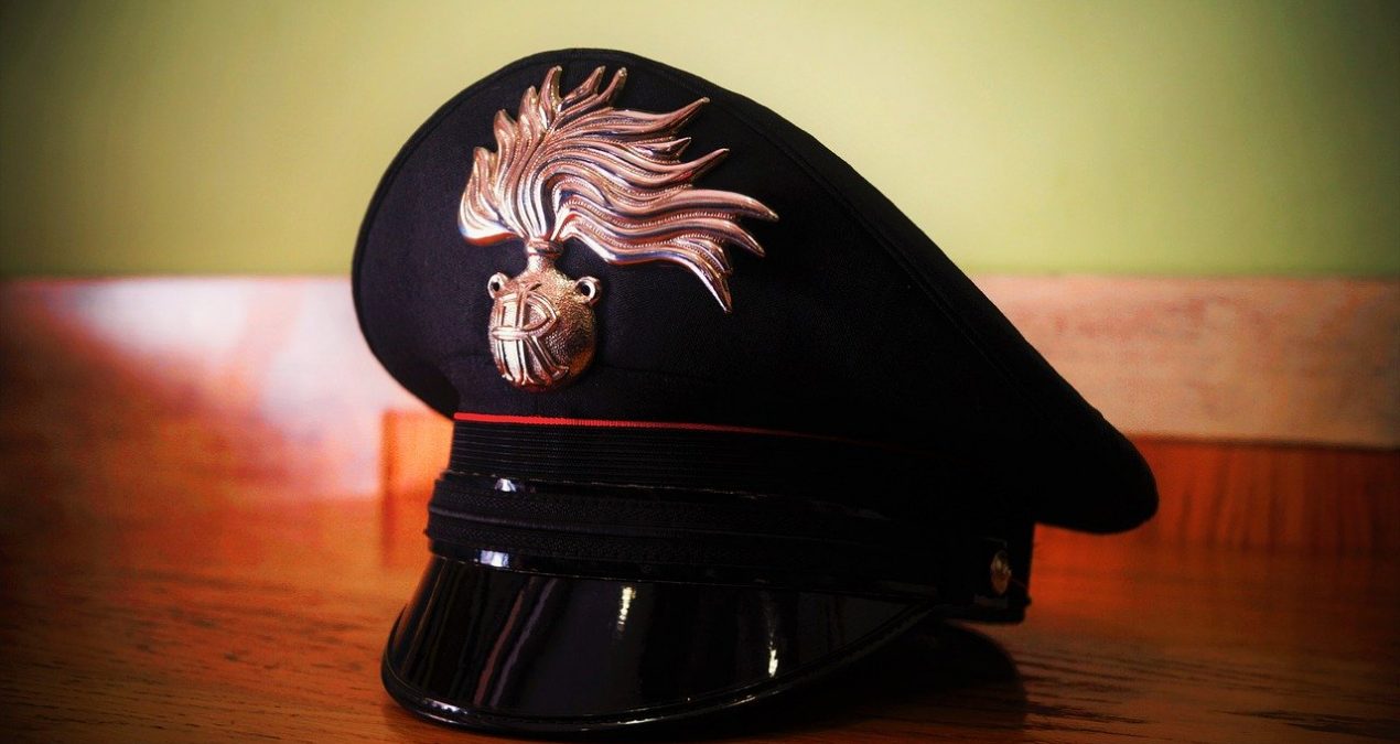 Donne e carabinieri: tra libertà e fortuna